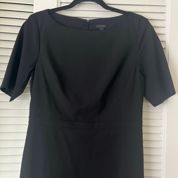Ann Taylor Black Boatneck Sheath Dress Sz 4 Half Sleeves - Picture 3 of 8